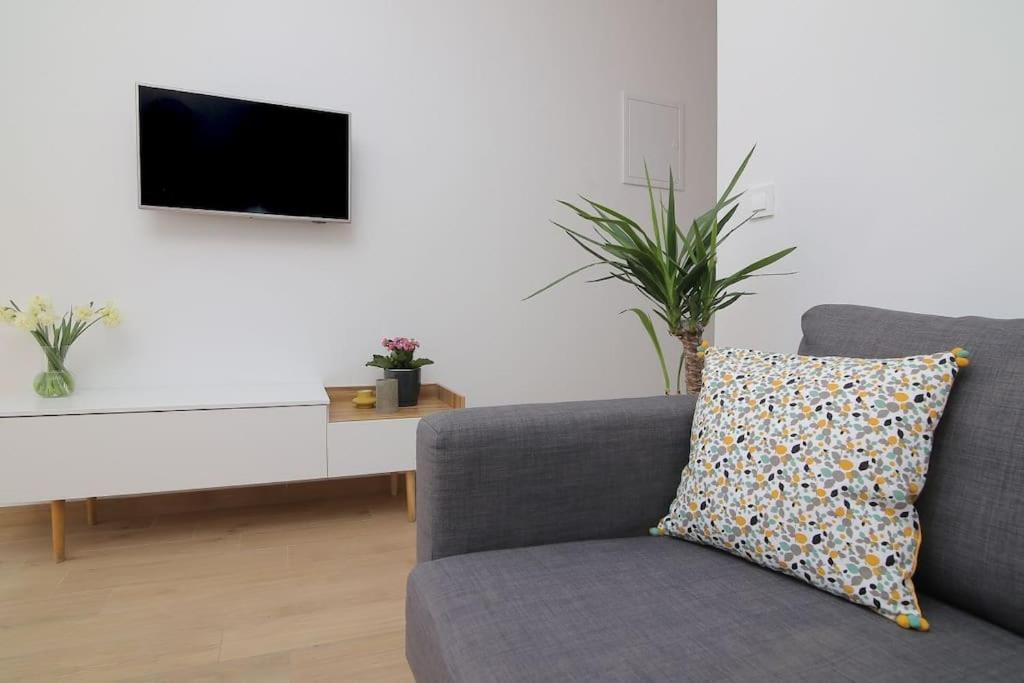 Studio Apartman Karlita Slano Zewnętrze zdjęcie